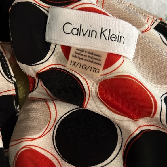 Calvin Klein blouse - Picture 5 of 5